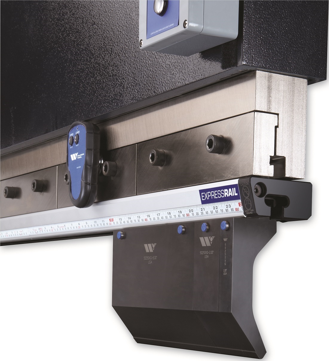 Die Werkzeugklemmsysteme auf Abkantpressen